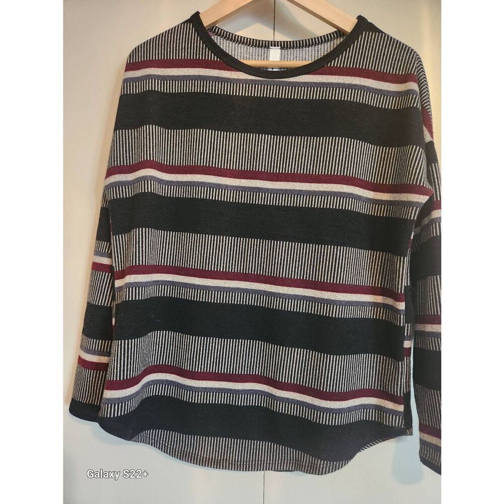 F3 Twenty Ten women's casual knit top